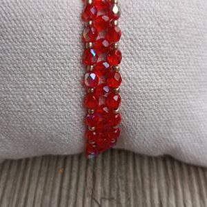 BRACELET FACETTES ET ROCAILLES ROUGE 4