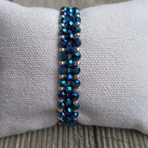 BRACELET FACETTES ET ROCAILLES BLEU 10