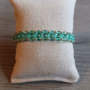 BRACELET FACETTES ET ROCAILLES REF 17 VERT